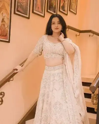 Escort Maninagar